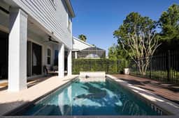 Amazing beach house near the parks!