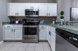 Cozy Family 3BR Townhouse  Perfect Stay for 6 Guests!