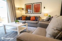 Townhome + Jacuzzi + Grill + 10" min Disney!