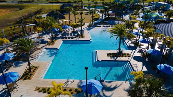 Luxury 6BR Family Villa w Pool Jacuzzi n Fun in Orlando